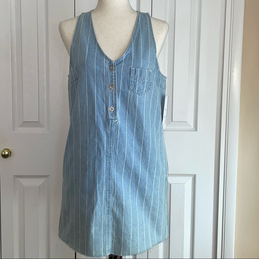 RVCA  DRESS SIZE S